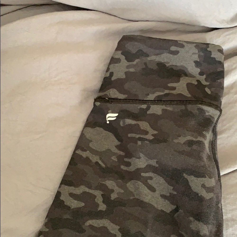 Fabletics Camo Legging - image 3